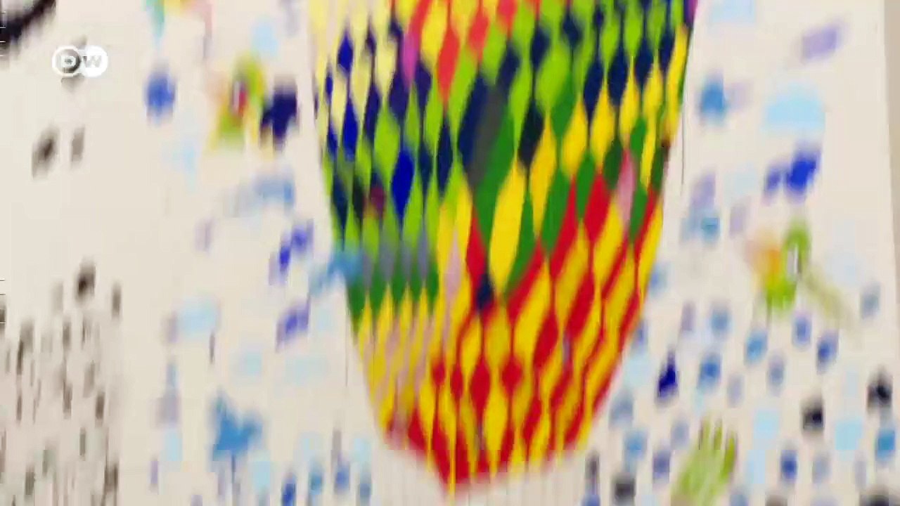 Bus, Hostel & Co. - So reisen Sie günstig! | Hin & weg