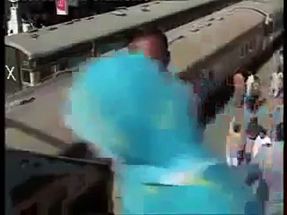 Pakistani Funny News Reporter HD