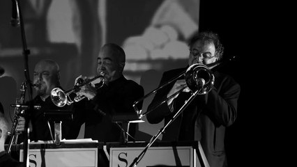 Sasha's Bloc - Breakfast