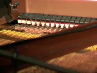 Vanessa Carlton | A Thousand Miles Acoustic @ VH1