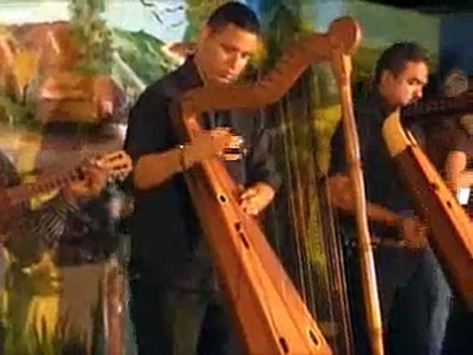 ALEJANDRO RONDON   en vivo en el prog. de Nelson Osuna desde  Anaco