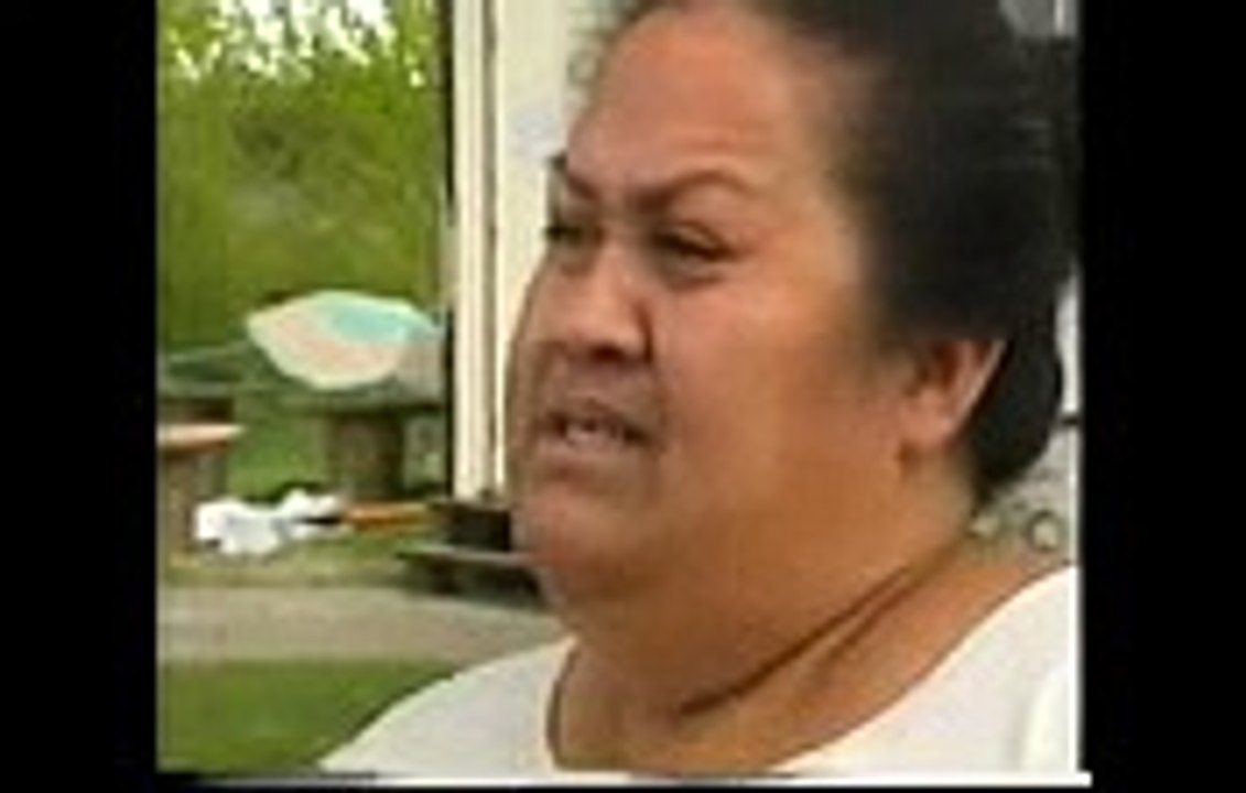 samoan mother giving her son a hiding