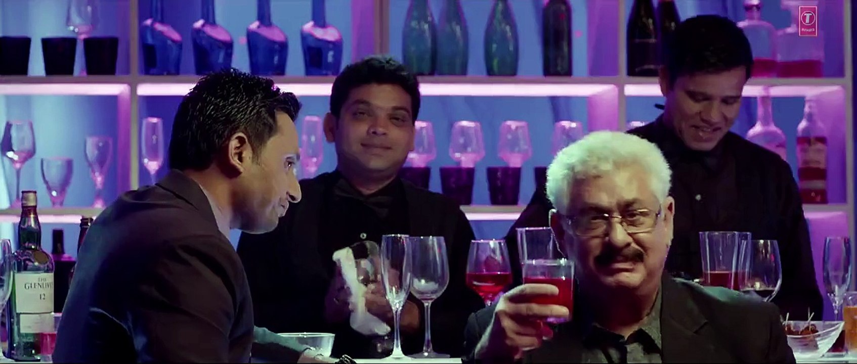 Phatte Tak Nachna (Dolly Ki Doli)