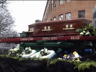 Fred Dibnah's Funeral 16-11-2004 Part 1  The Church