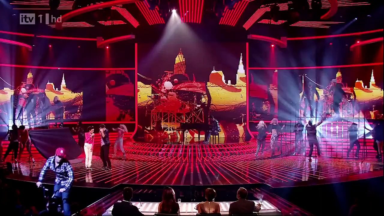 Cher Lloyd (Full Version) "Empire State of Mind" X Factor 2010 Live Show 5 (HD)