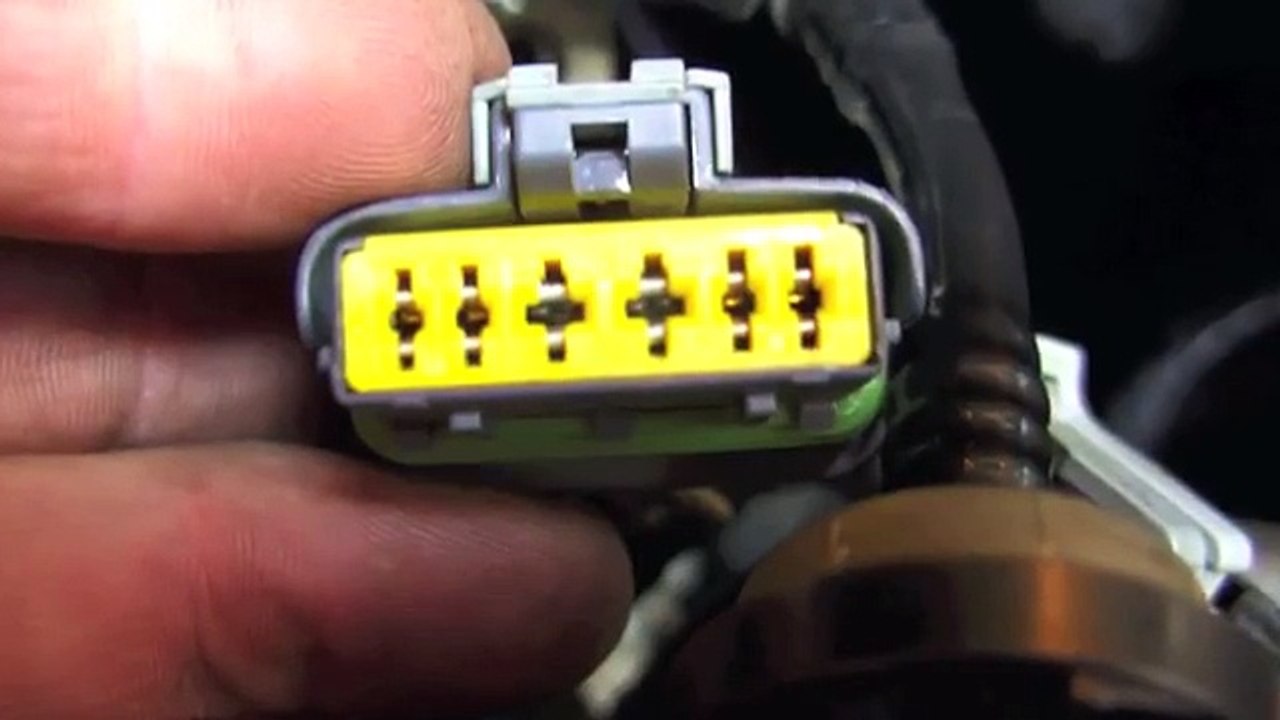 Renault Espace JK 2.0T (2003): "Kraftstoffeinspritzung defekt" - Stecker Drosselklappe