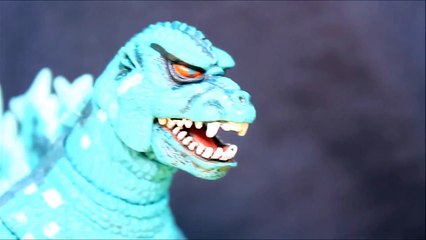 NECA Godzilla 1954 Review