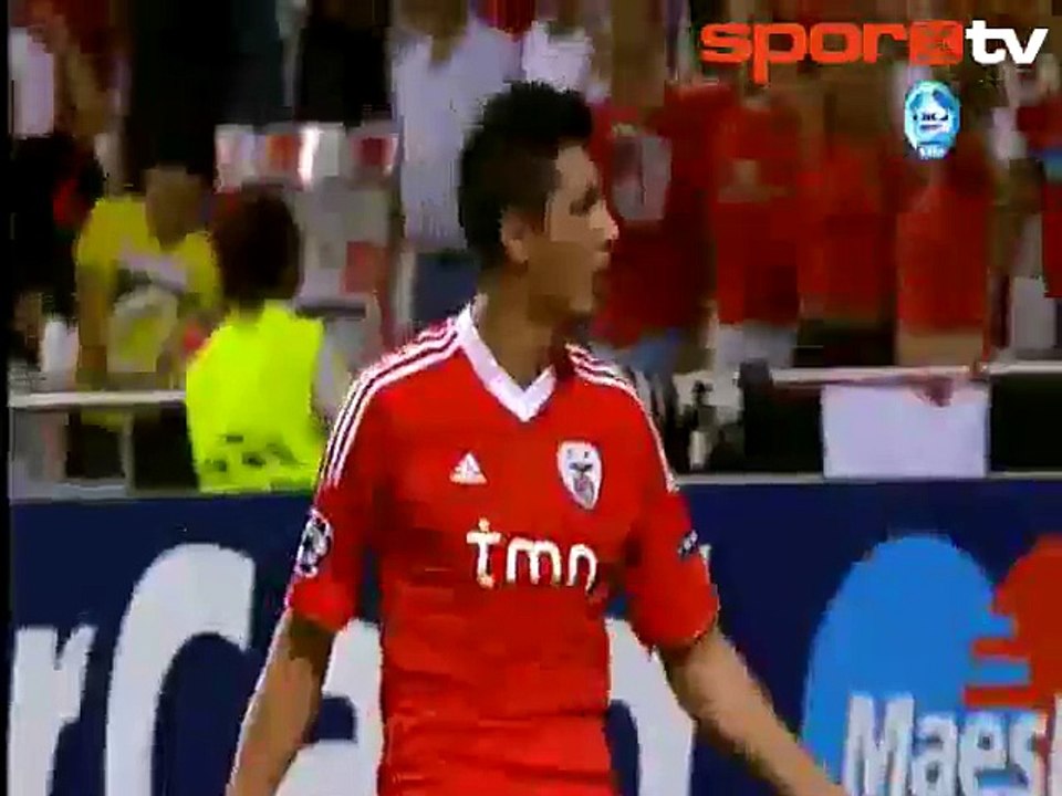 Oscar Cardozo'dan harika kontrol ve müthiş bir gol!