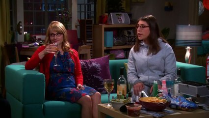 HD The Big Bang Theory - Girls play truth or dare