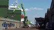 SENNEBOGEN - Port Handling: 850 Mobile Material Handler loading cacao in Antwerp, Belgium
