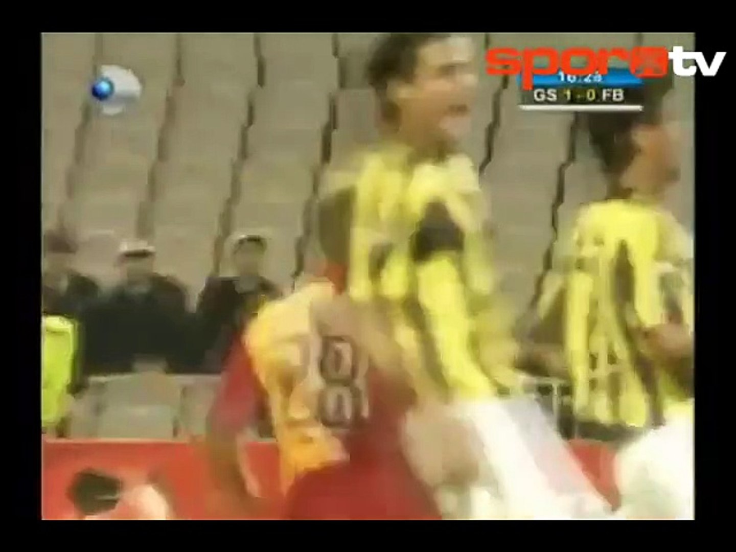 Galatasaray'ın Fenerbahçe'yi 5-1 yendiği efsane maç! Nostalji - Dailymotion  Video