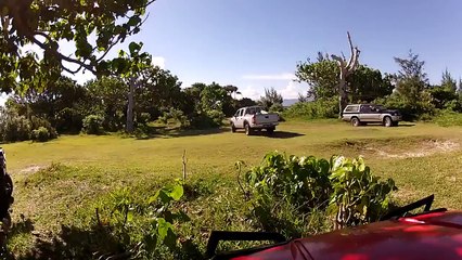 Fort dauphin , Madagascar Lokaro , le long de la plage en RZR