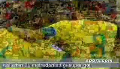 Kaka'nın 30 metreden attığı süper gol!