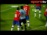 Suarez'den rakibine yumruk!