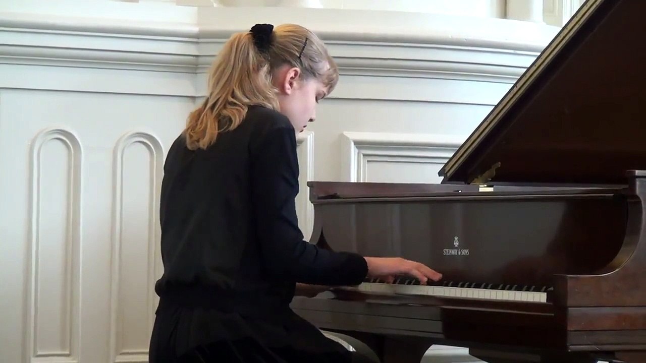 Kristina Moditch - Liszt, Dreams Of Love
