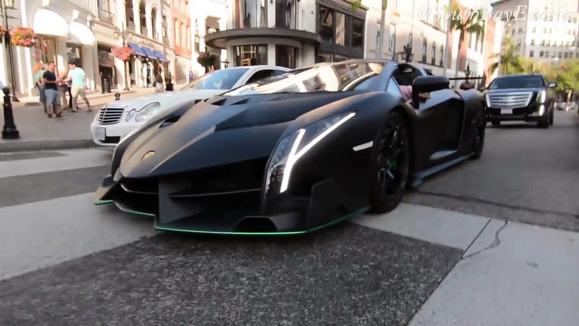 Lamborghini Veneno Roadster Driving In Beverly Hills Dailymotion Video