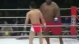 Knockout Giant - Funniest Fight ever 2014