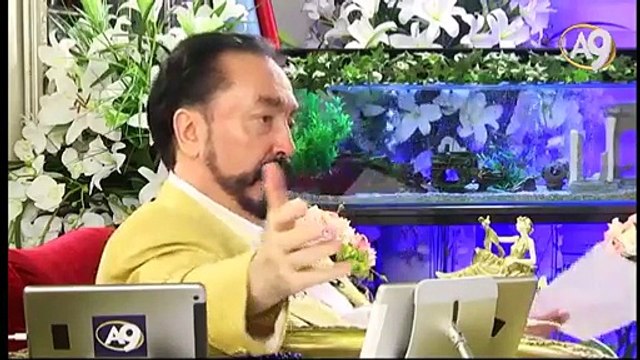 PYD okullarda Öcalan’ın felsefesi dersini okutuyor. PYD ve PKK aynıdır.