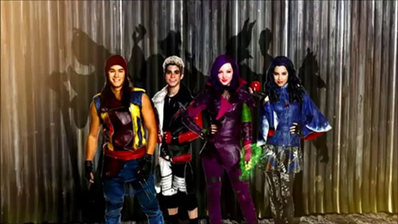Descendants Cast Rotten To The Core Turkish Translate