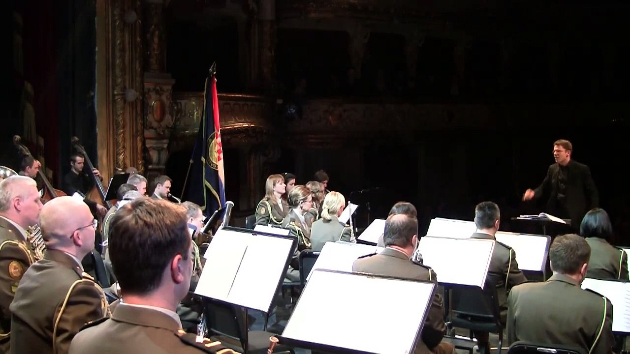 Camille Saint-Saëns - La princesse jaune - Ouverture Tomislav Fačini, conductor