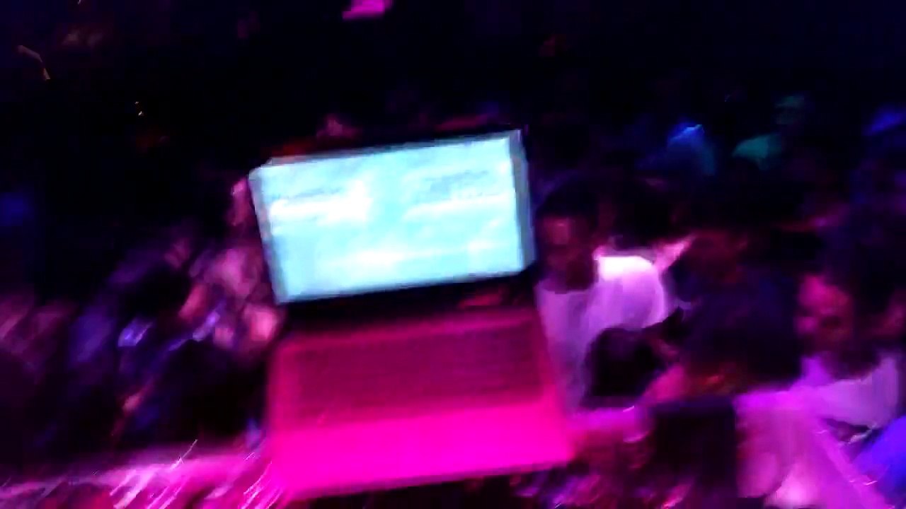 Make Live - Magnum Club - Hong Kong - Asia Tour