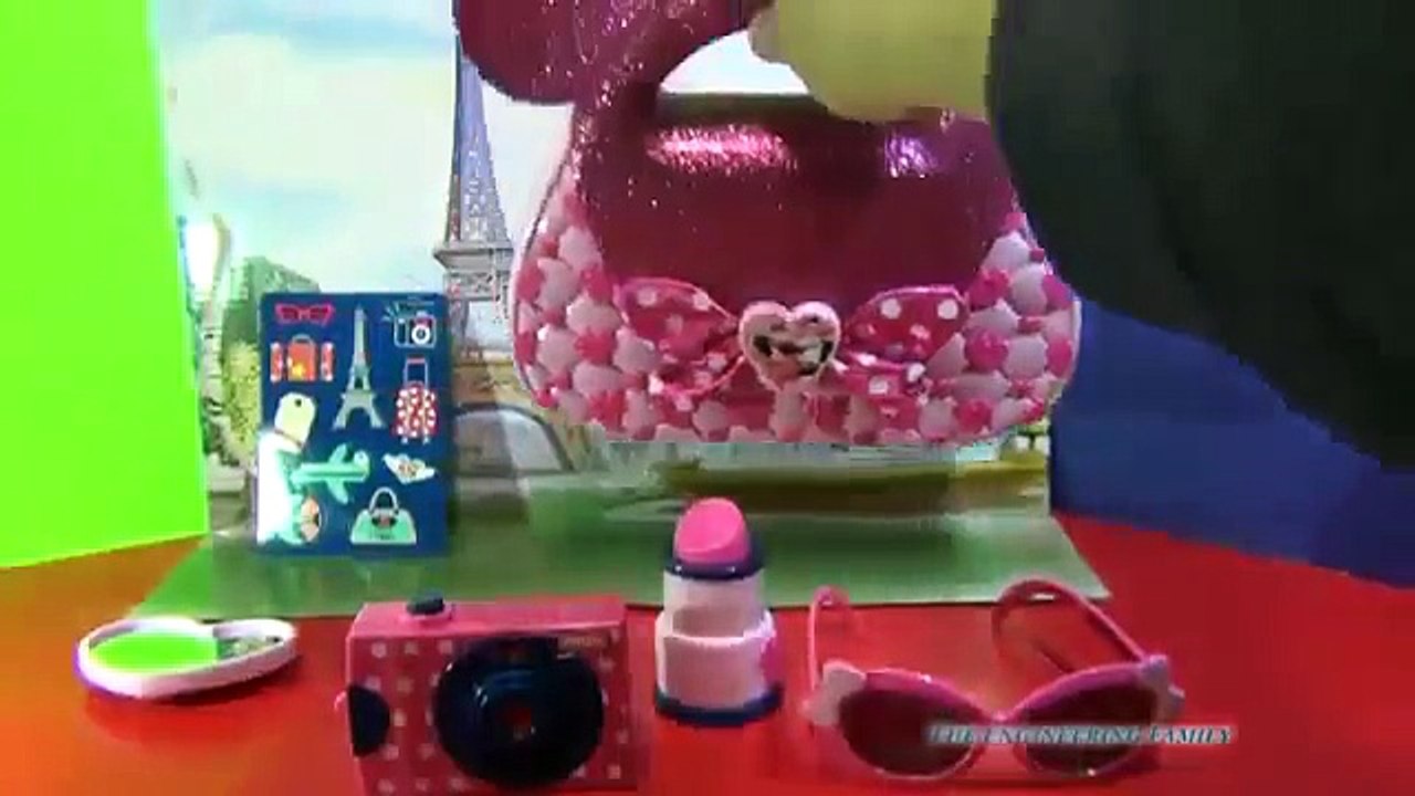 MINNIE MOUSE Disney Junior Minnie's Travel Accessory Kit  from Mickey Mouse Clubhouse