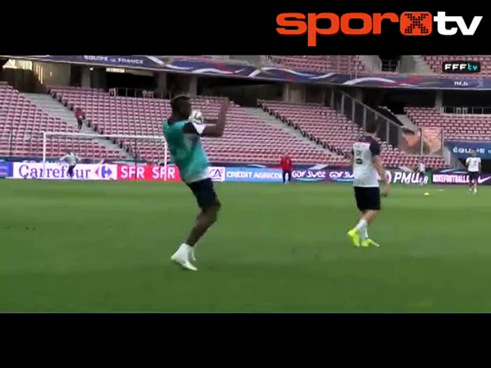 Paul Pogba topla adeta dans ediyor...