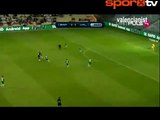 Yerlere serdiren harika bir gol! | Pablo Hernandez