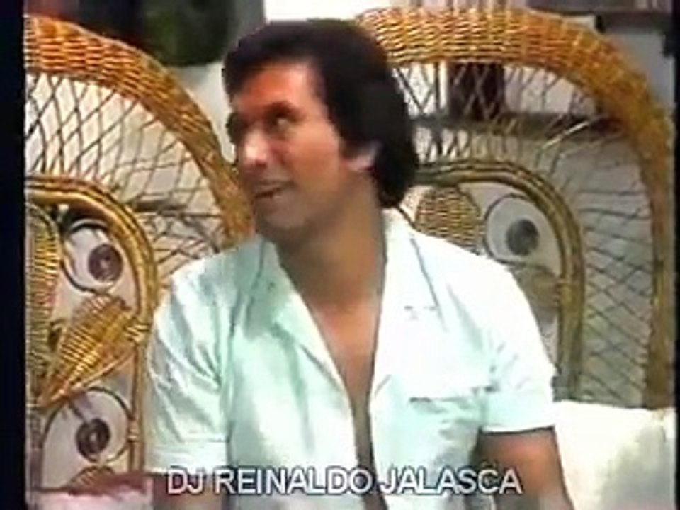 OS TRAPALHÕES E A PEDRA QUE NÃO AFUNDA