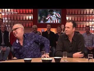 René over "Africa Cup" en "overtreding van Stevens" (Voetbal International)
