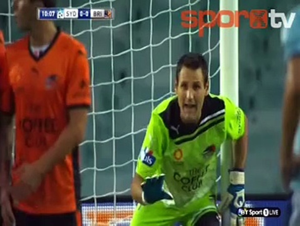 39'luk efsaneden müthiş frikik golü