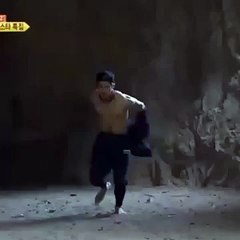 Jackson Wang "Got7" legit backflip