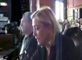 Intervention héroïque de Marine Le Pen contre deux socialistes corrompus, CLASH