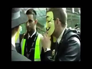 Thuggish brutality by RMB Security at Birmingham Mass Megaphone Mission 20/08/2011.wmv