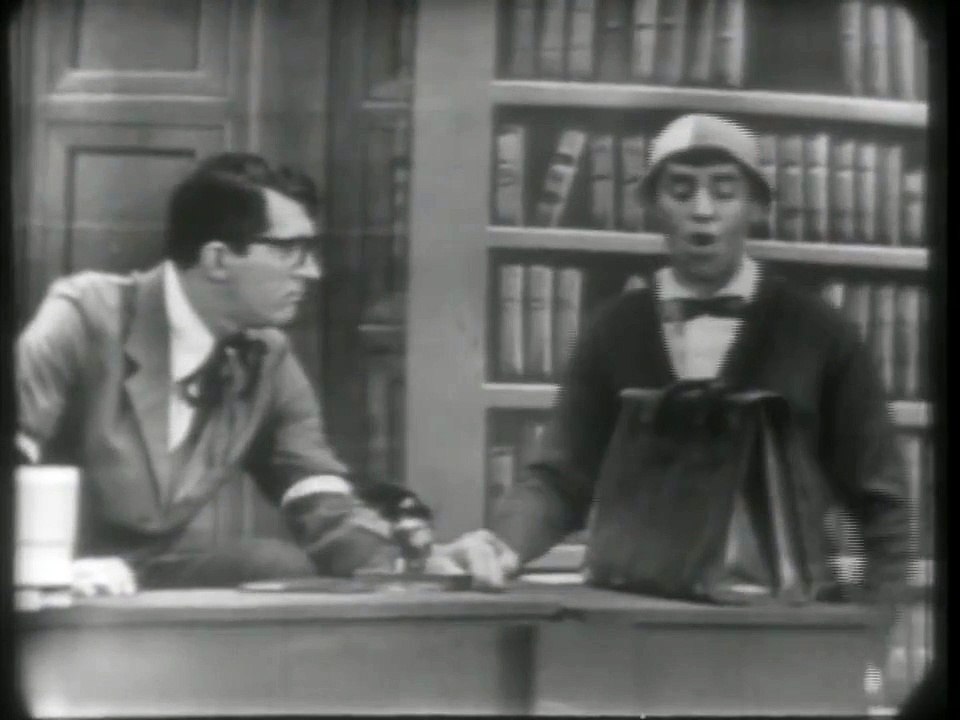 Martin and Lewis - The Library Sketch part 1/2
