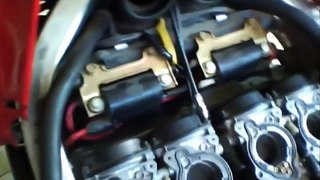 Maintenance: Carburetor Removal Part 2(1998 Honda CBR 600 F3)