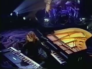 TORI AMOS live BLACK DOVE (JANUARY)