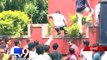 Mumbai: Principal sodomizes 6-year-old boy, goes missing - Tv9 Gujarati