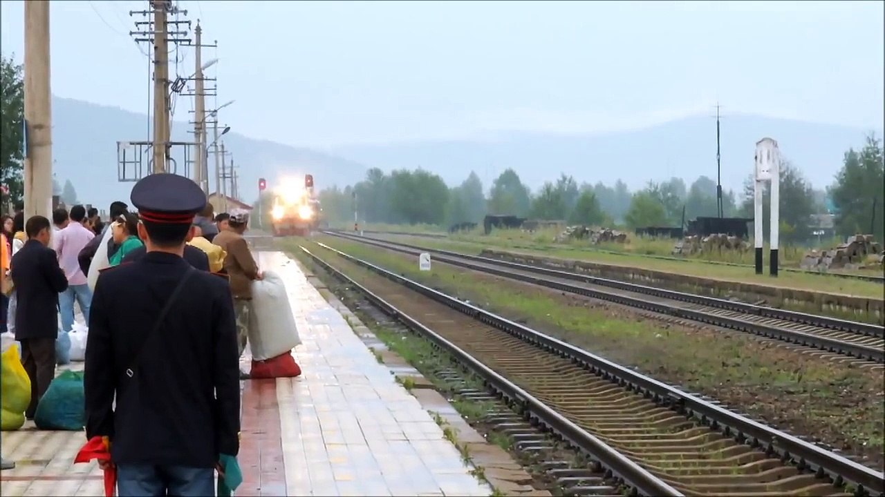 [China Railway] Local train No.6958 From Tahe for Qiqihaer in Xinlin, Daxing'anling 新林駅入線