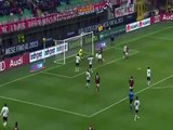 Balotelli'den ilginç bir gol daha! | Havada asılı kaldı...