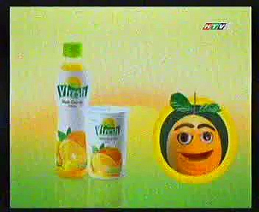 05 21 11 VFRESH Fruit Juice VFRESH Orange Juice HAY THU VFRESH TRONG LY VA CHAI MOI NHE POP UP