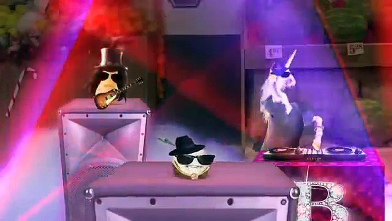 "Annoying Orange: Holiday Mashup" — Exclusive Clip on GeekDad.com