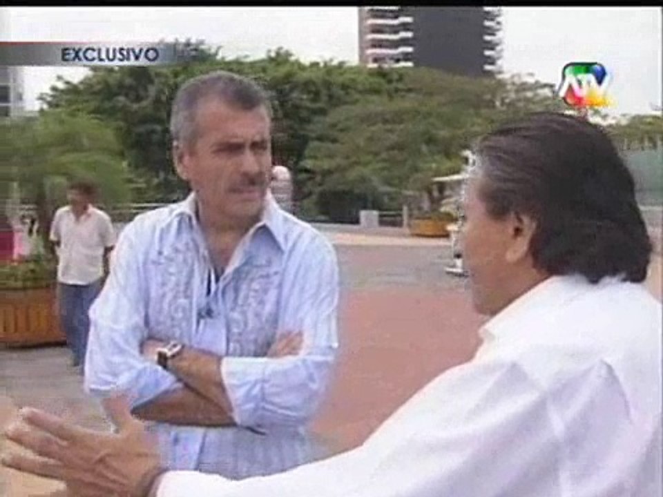 ALEJANDRO TOLEDO Y ELIAN KARP - DIA D - 05/09