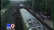 2 Dead, 8 Injured in Train Derailment in Karnataka - Tv9 Gujarati