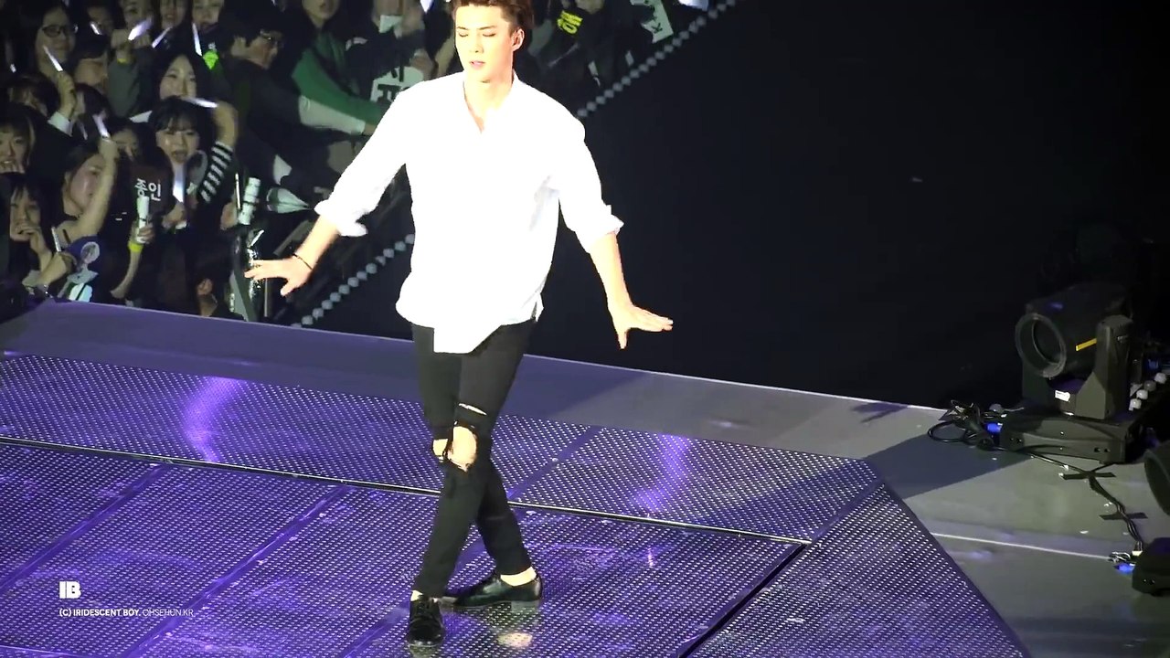 150315 EXOluXion - Baby dont cry SEHUN