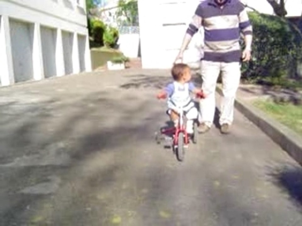 j'aime le vélo du voisin