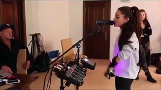 short video from me -ariana grande♥
