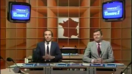 M. Elkabbach et M. Mougeotte vous présente le tee-shirt CDD