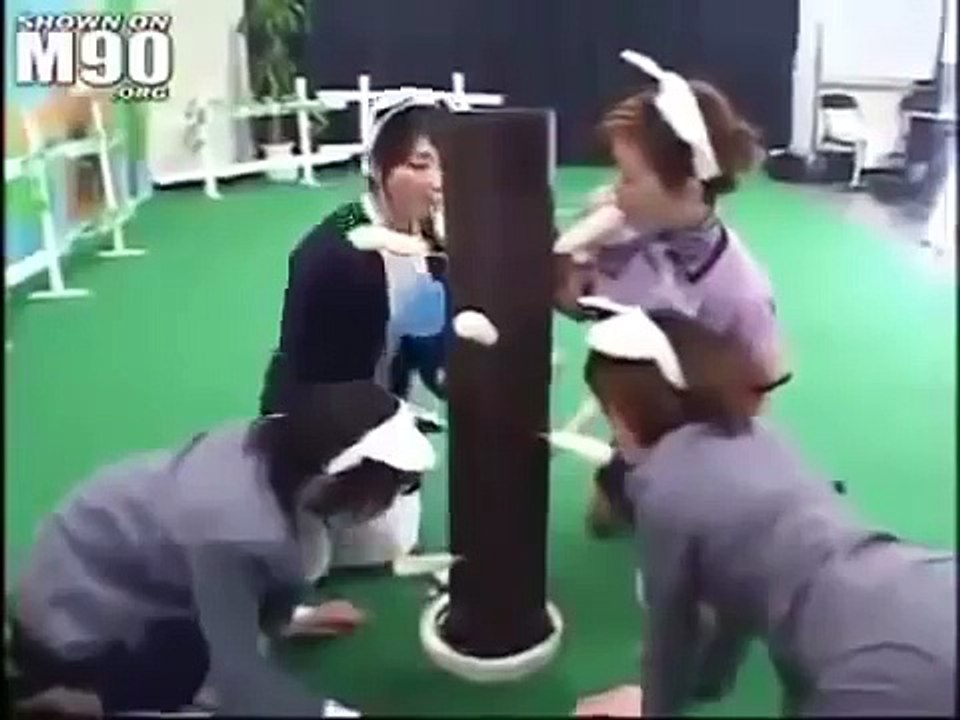 Japon Humour - Crème De Banane Concours De Manger De Belles Filles