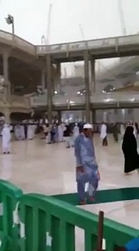 Crane Collapse moment at Khana Kaba (Masjid al-Haram), Makkah (Mecca) - 11-September-2015